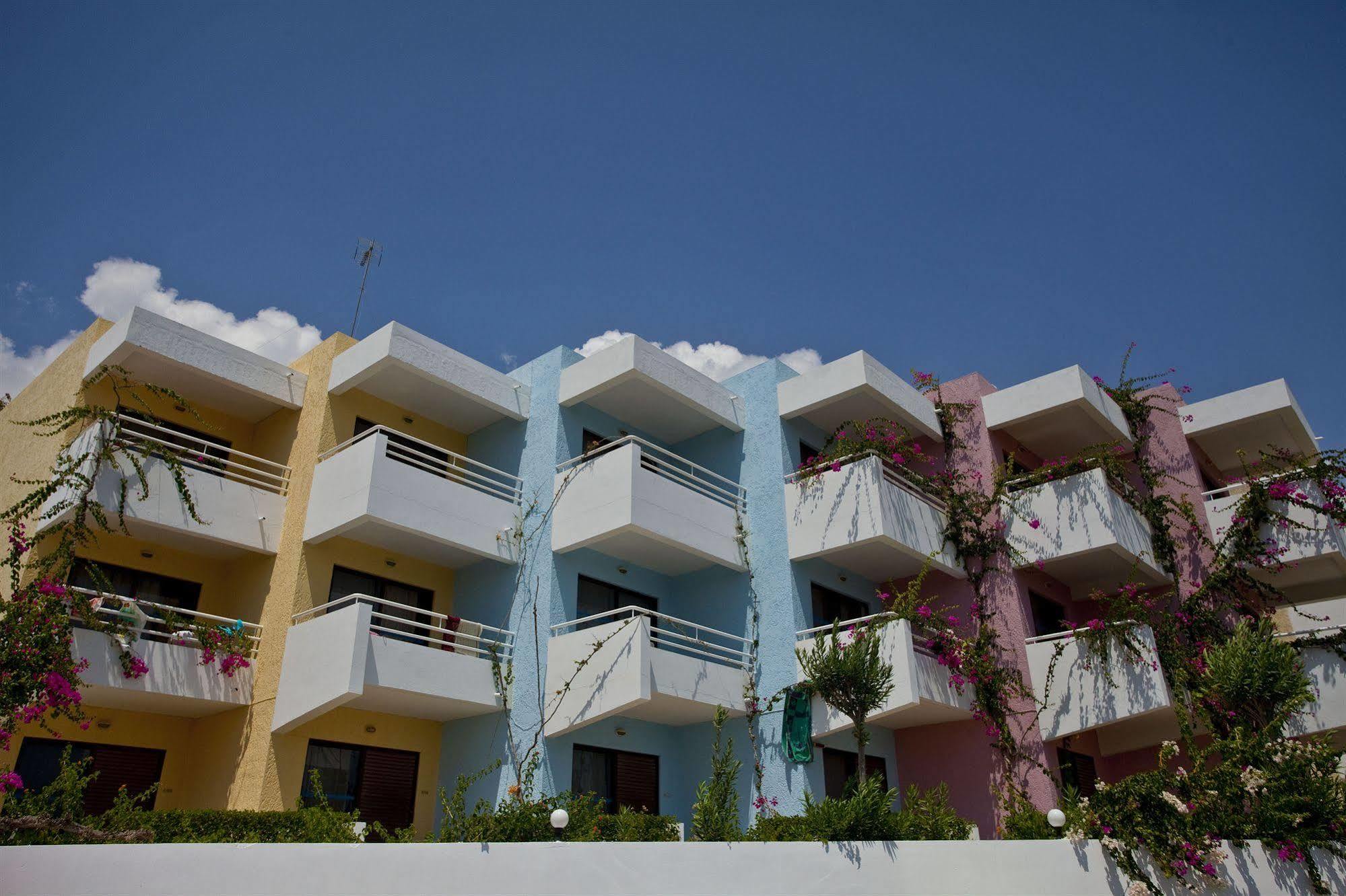 Iris Hotel Afantou Buitenkant foto