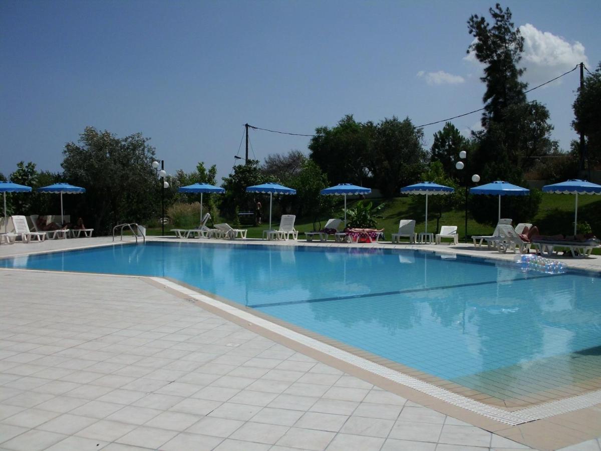 Iris Hotel Afantou Buitenkant foto
